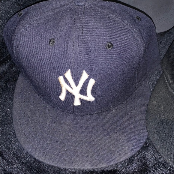 Men caps - Picture 4 of 7